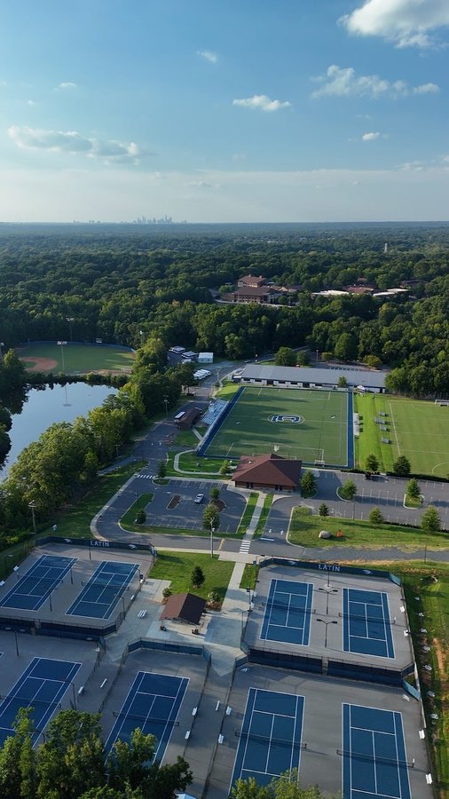 Charlotte Latin School (Tennis Court)