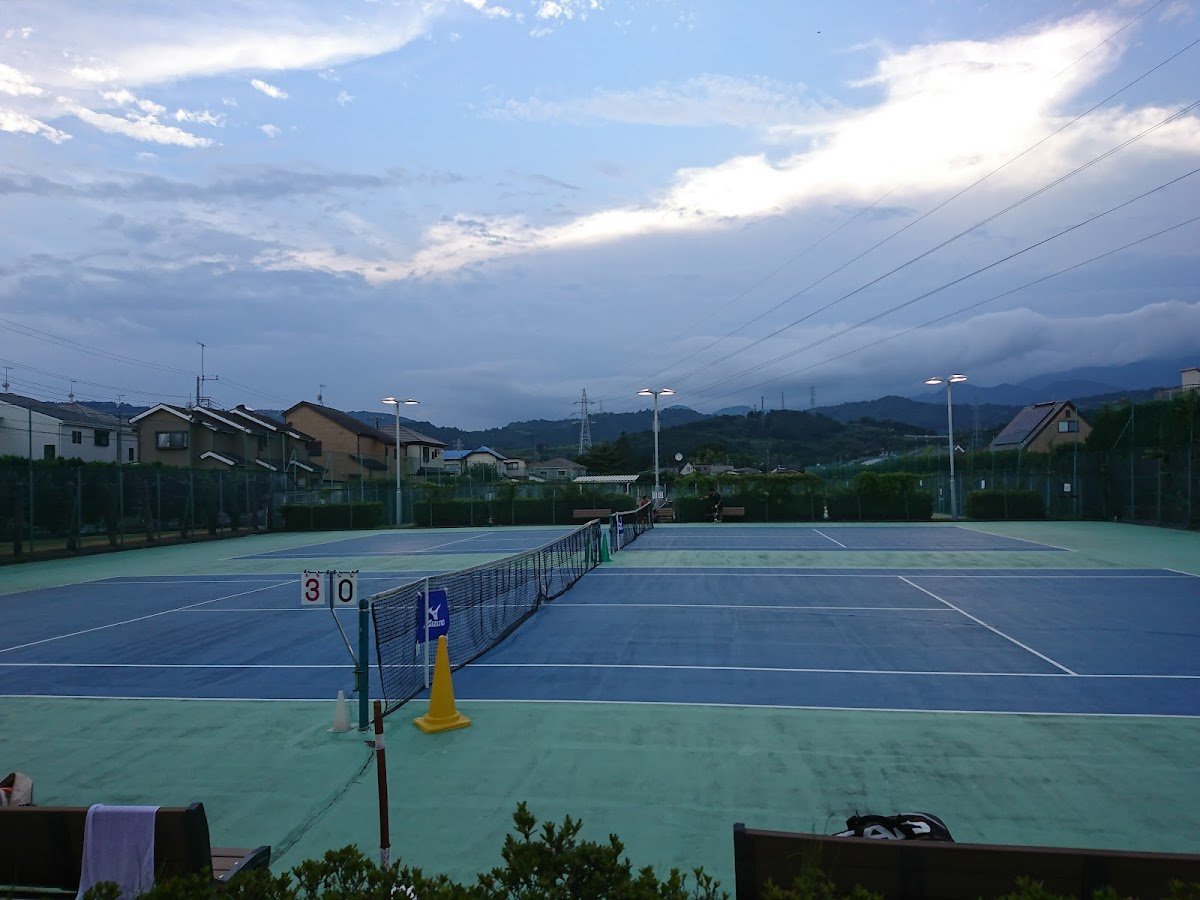 Odakyu Hatano Tennis Garden