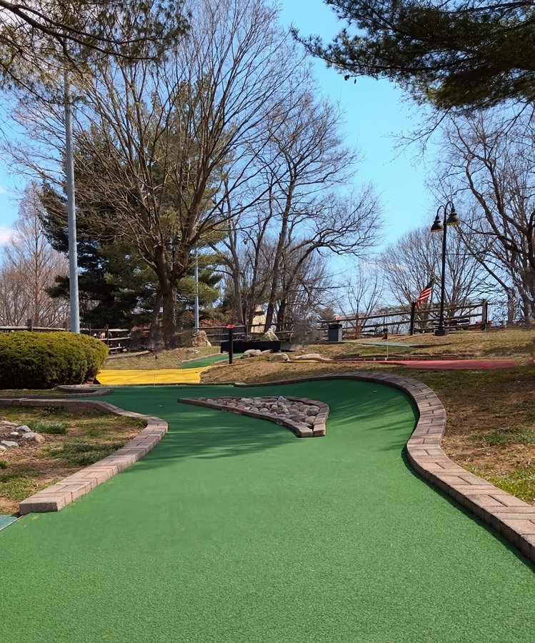 Burholme Golf & Family Entertainment Center