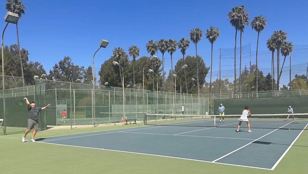 Weddington Golf & Tennis (Tennis Court)