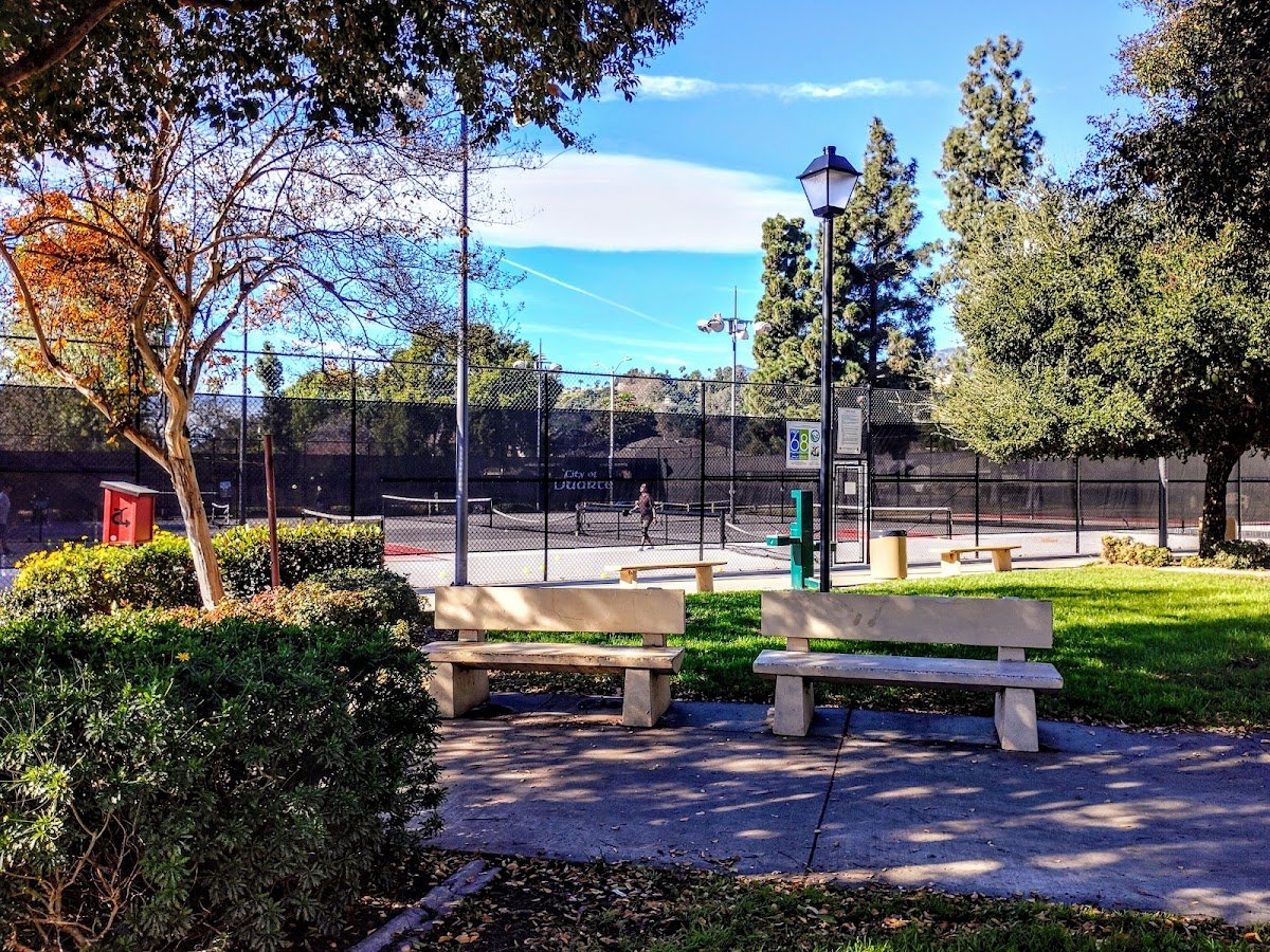 Royal Oaks Park (Tennis Court)