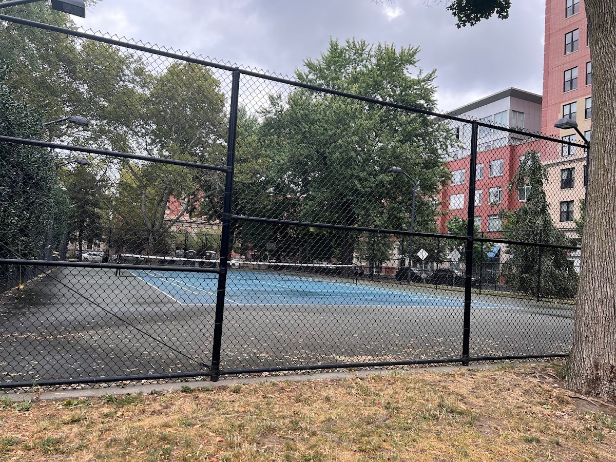 Hamilton Park Tennis Courts (Tennis Court)