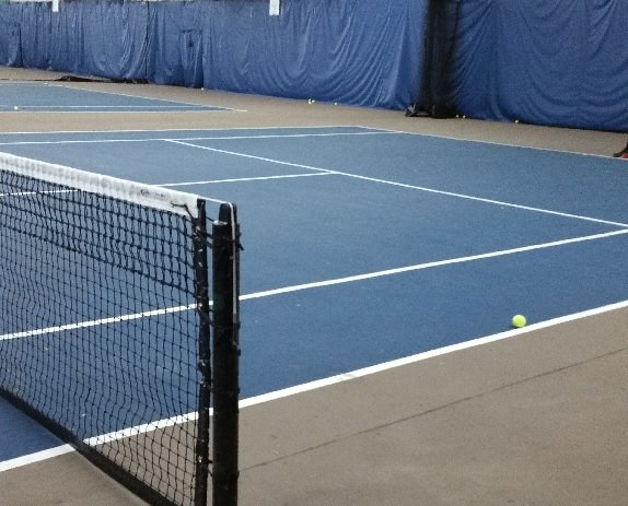 Advantage Tennis & Fitness