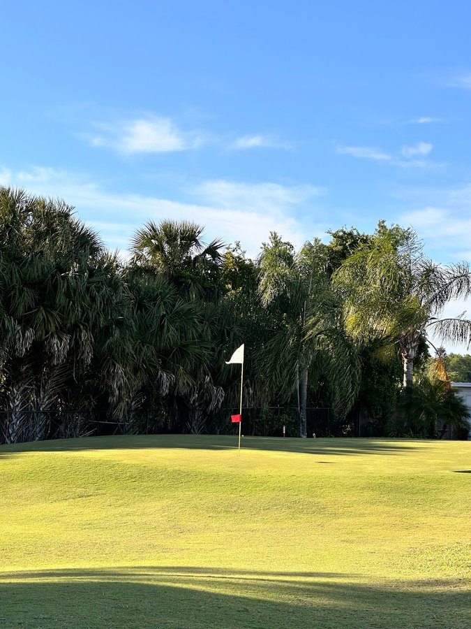 Willow Lakes Golf Club