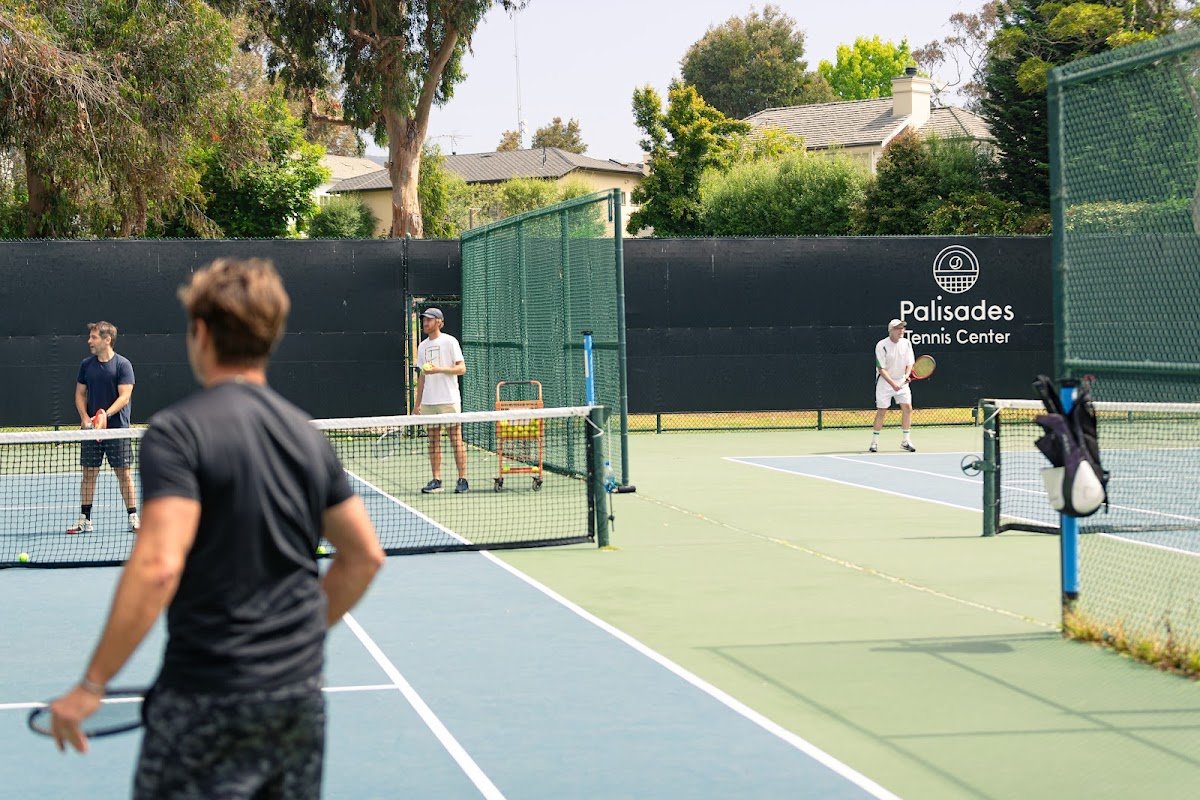 Palisades Tennis Center (Tennis Court)
