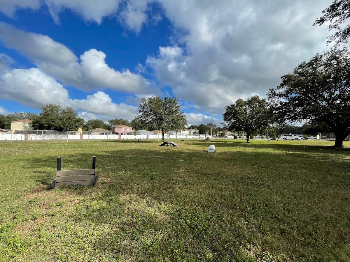 Mango Park & Recreation Center