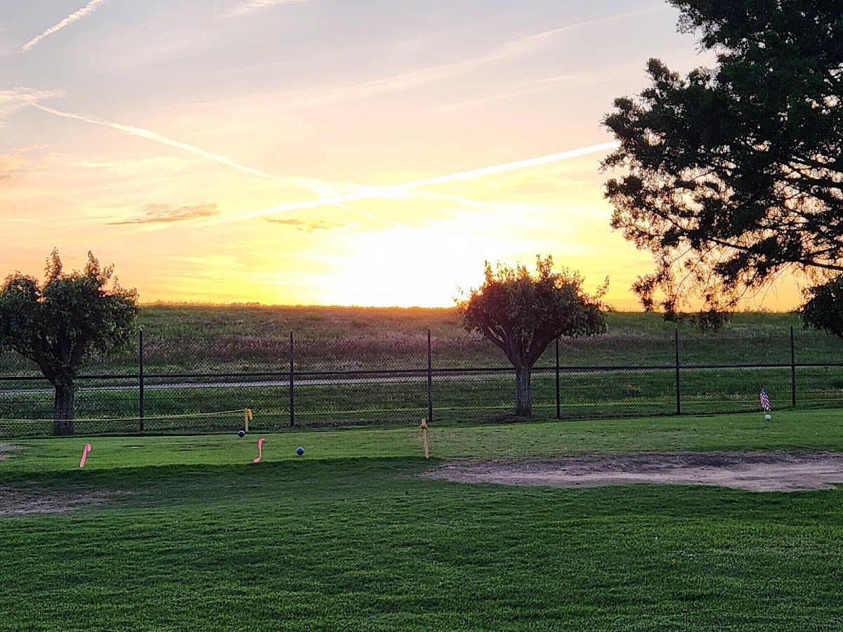 JR's Pub & Grill Golf Course