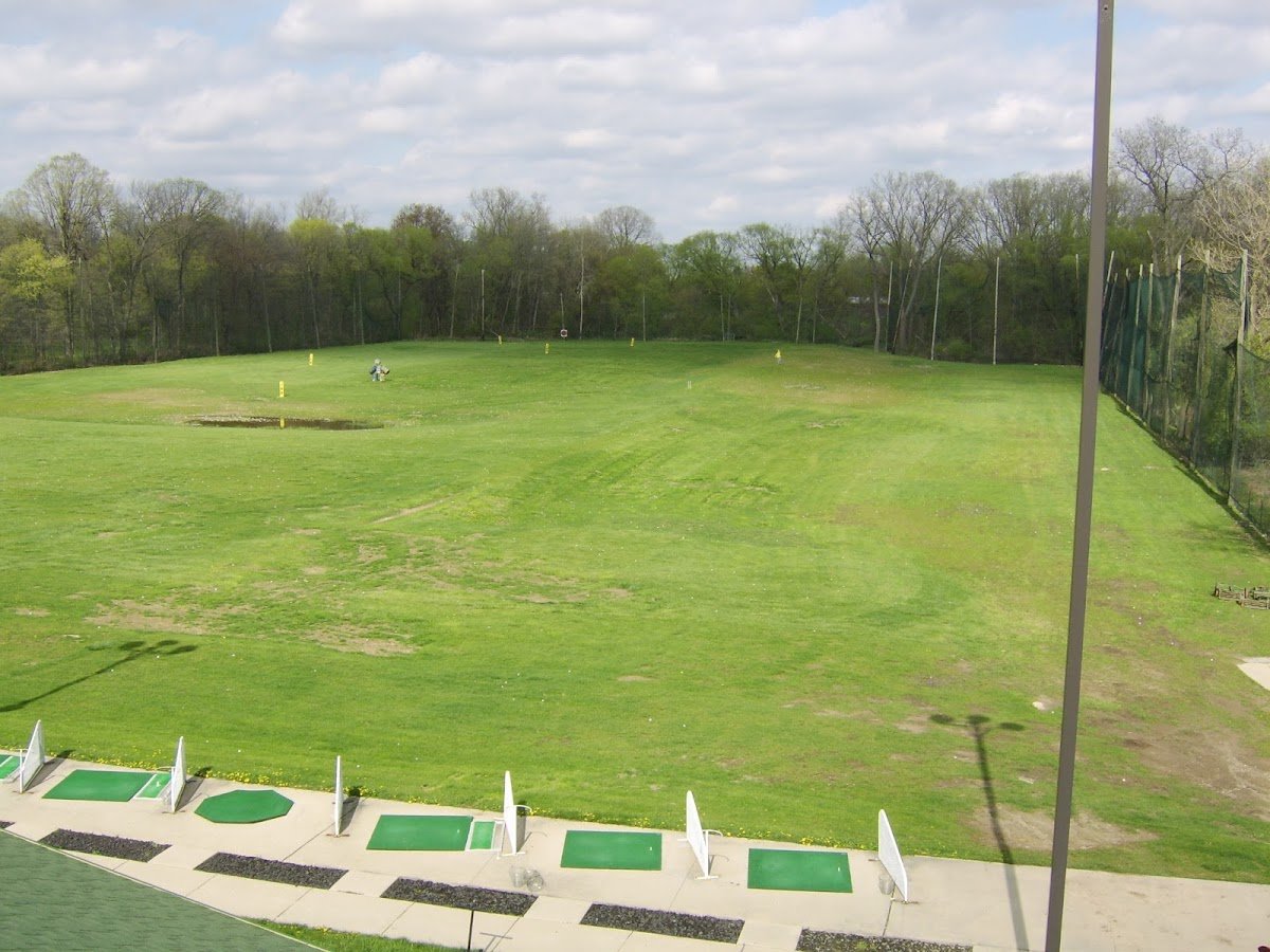 Henriksen Driving Range South