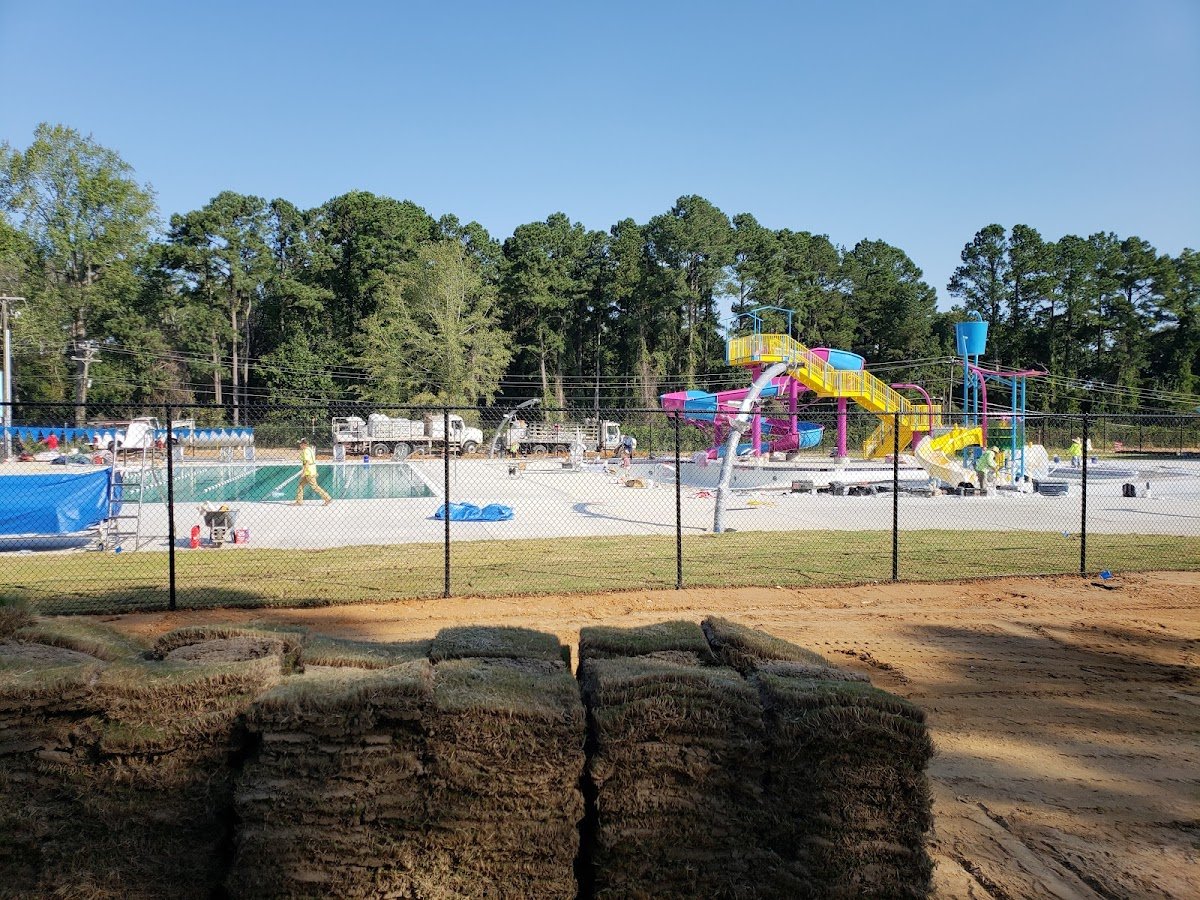 Lake Rim Park