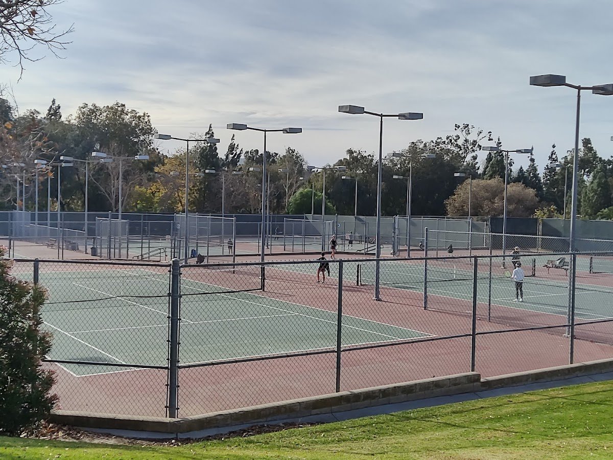 Mission Oaks Park