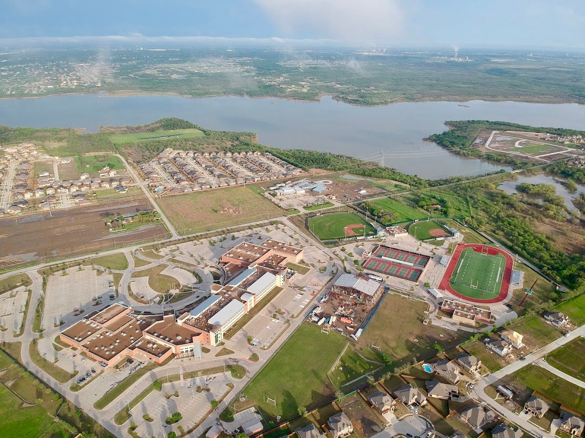 Lake Ridge High School Tennis Courts