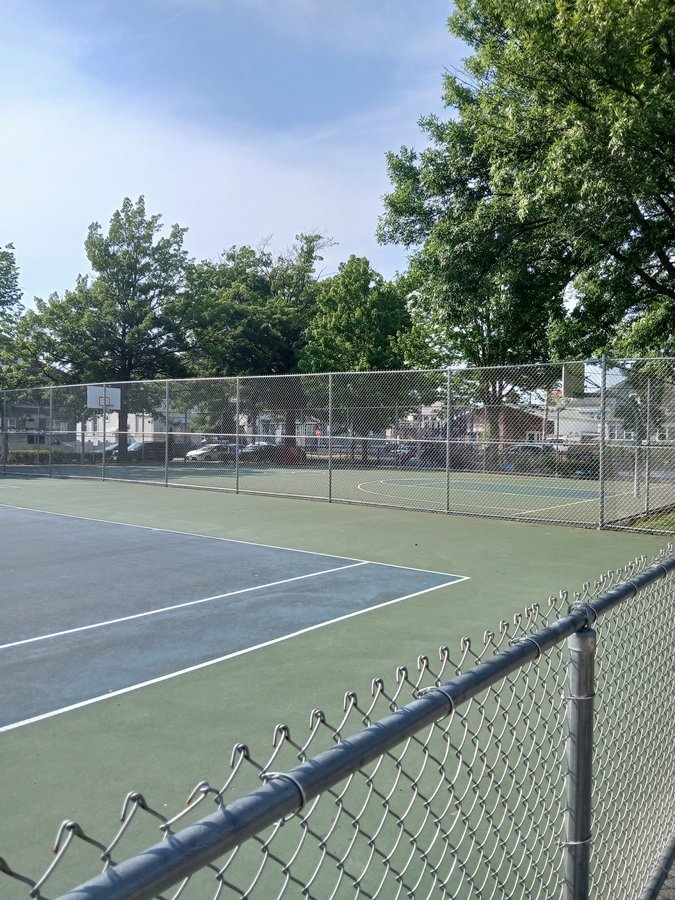 Harris Park Tennis Courts