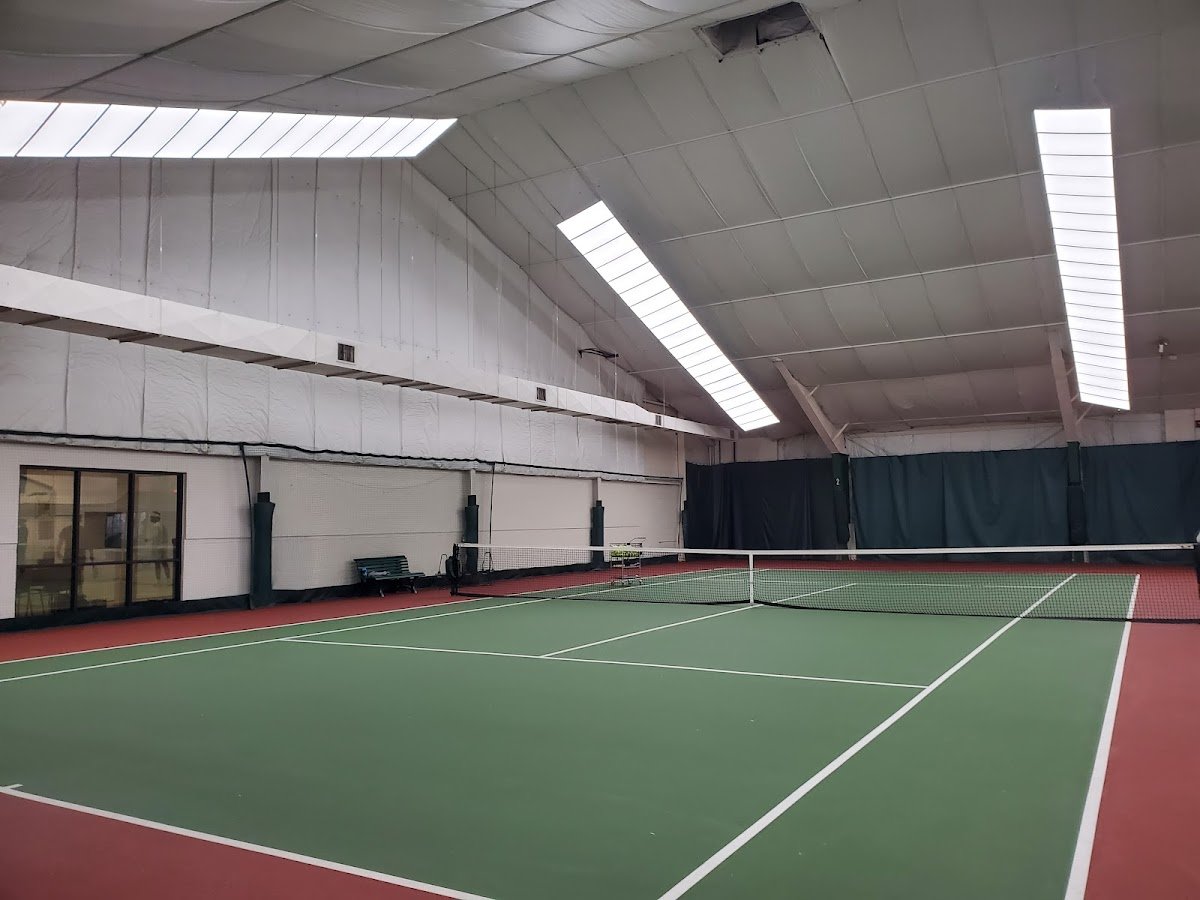 McLean Racquet & Health Club (Tennis Court)