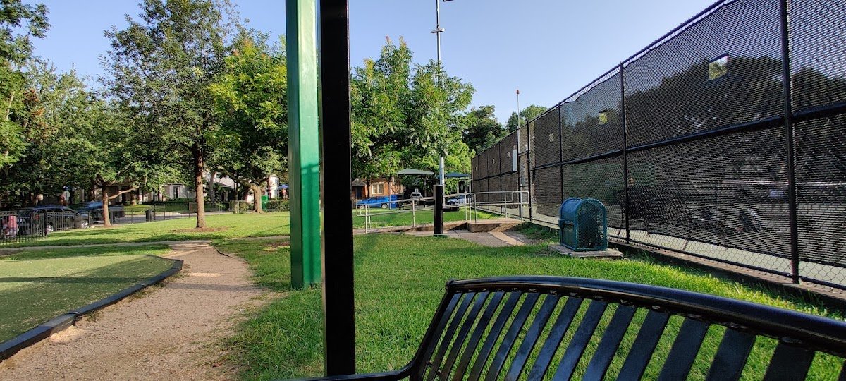 Wier Park Tennis/Pickleball Courts