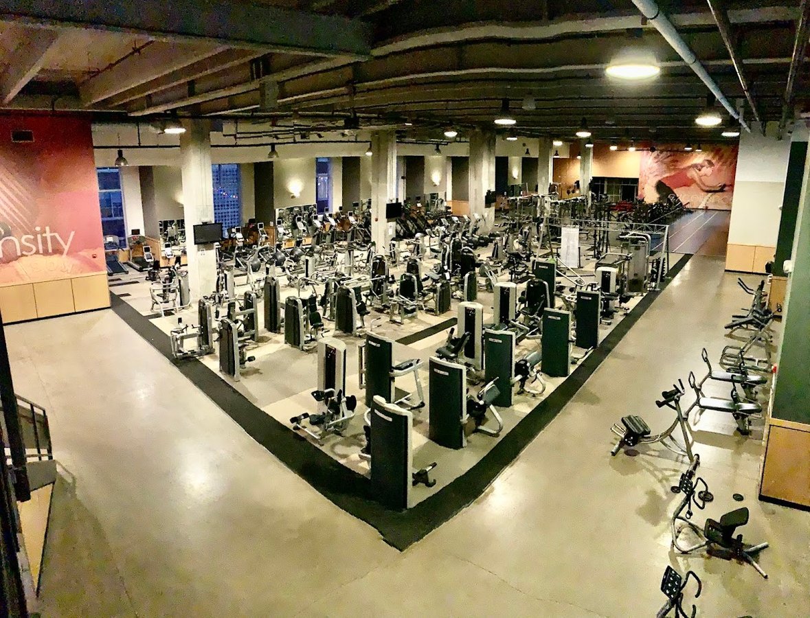 LA Fitness - Pittsburgh-Penn Ave (Signature)
