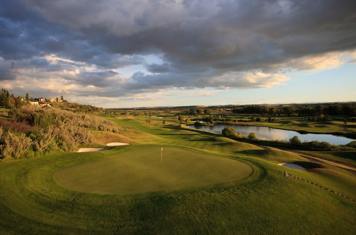 McKenzie Meadows Golf Club