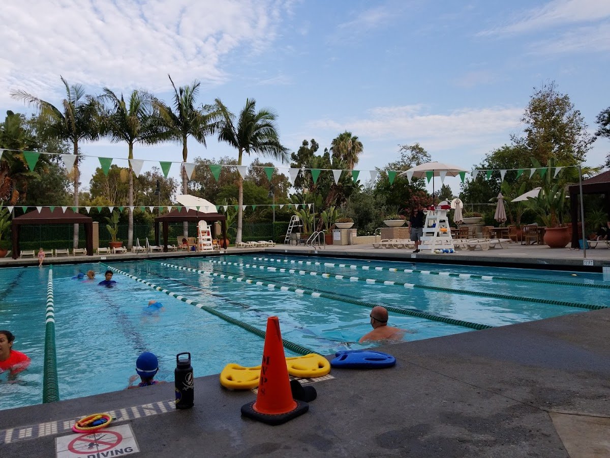 Montanoso Recreation & Fitness Center (Tennis Court)