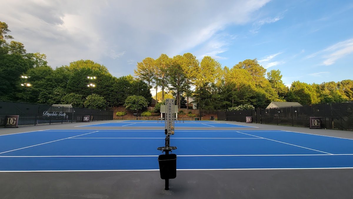 DoubleGate Swim & Tennis Club (Tennis Court)