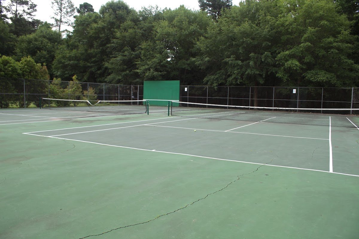 Scottish Hills Recreation Club (Tennis Court)