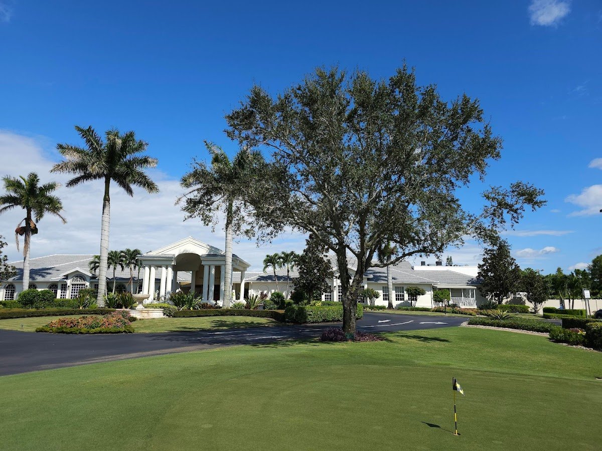 Glen Eagle Golf & Country Club