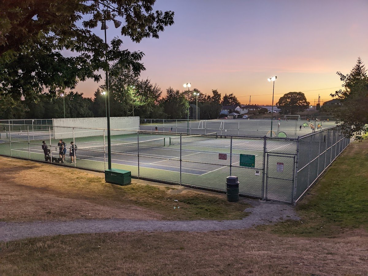 Willingdon Heights Park