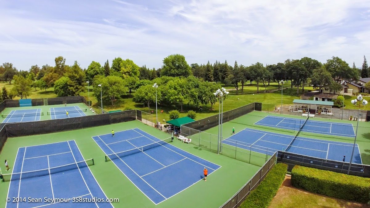 Sierra View Country Club