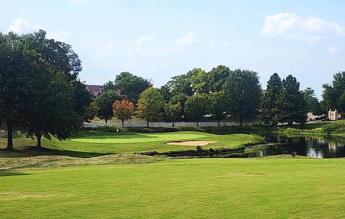 Oxmoor Country Club