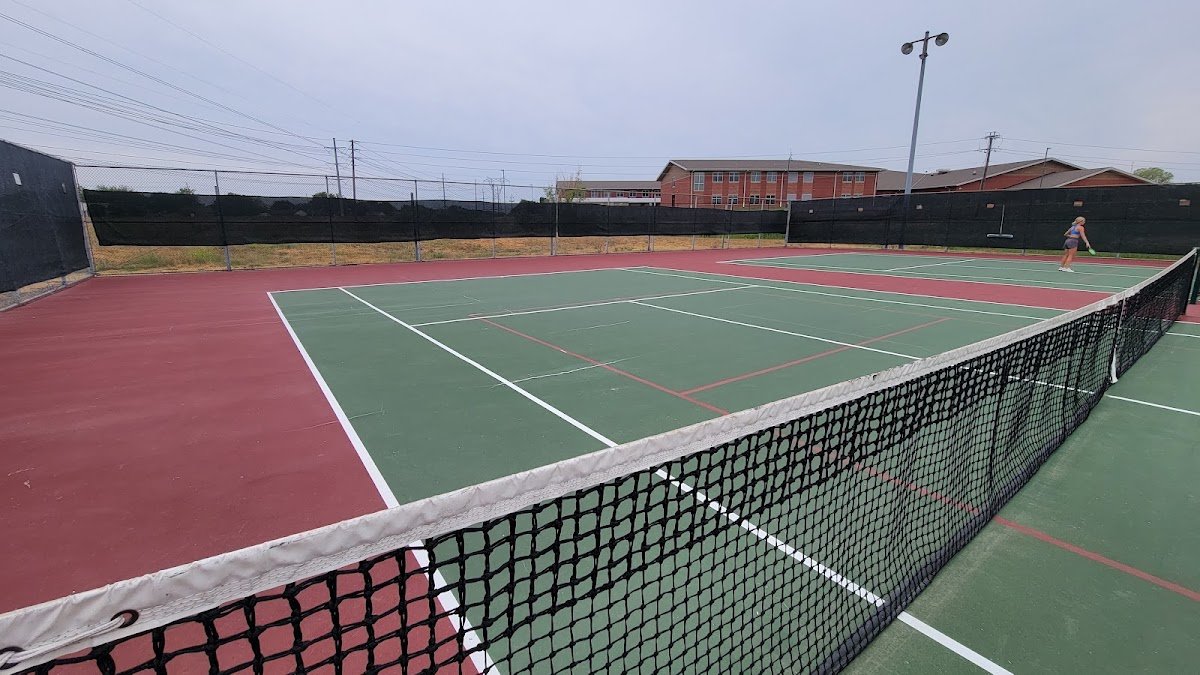 Bridges Park / Tennis Courts (Tennis Court)